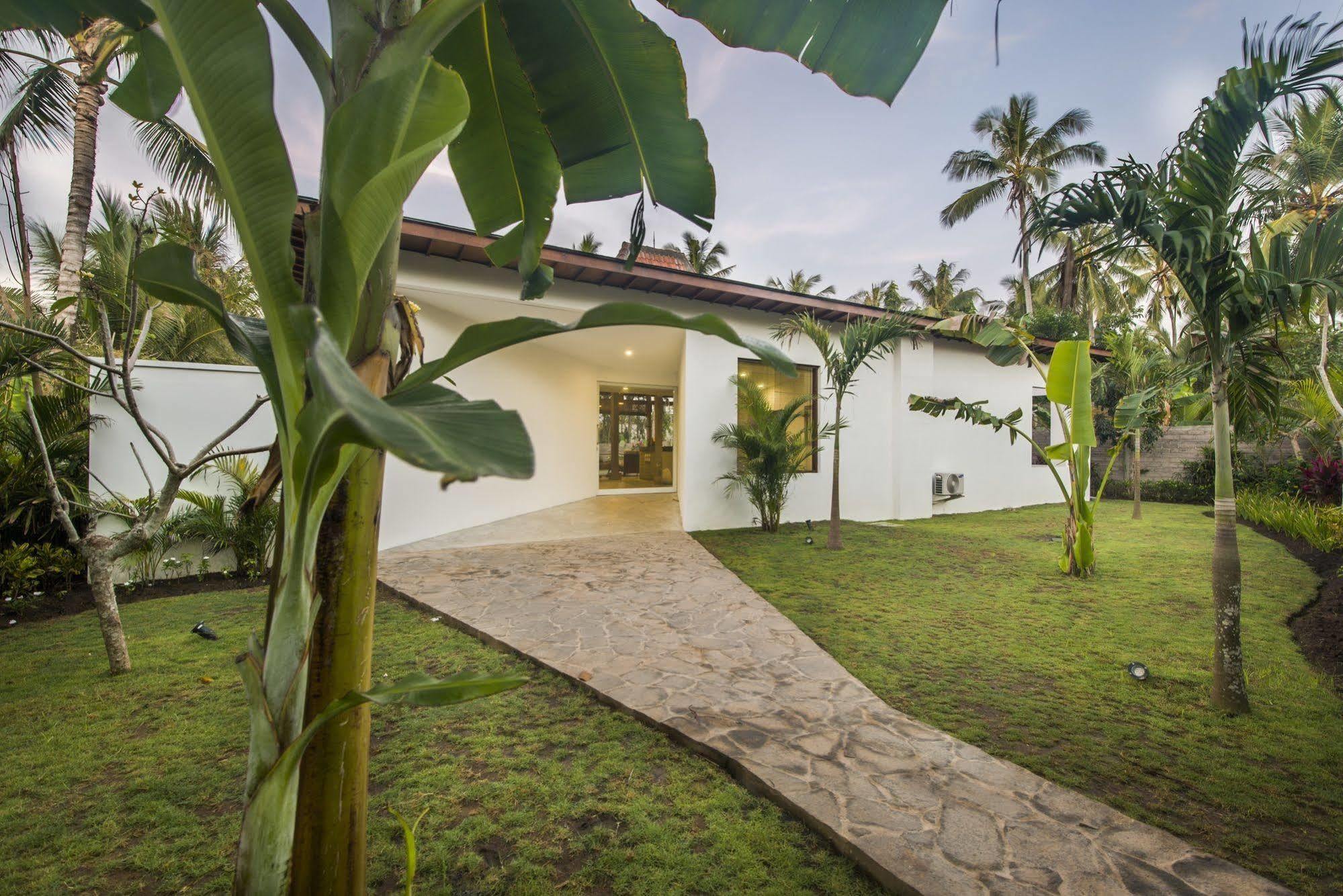 Melaya Estate By Lifestyleretreats Villa Penginuman Екстериор снимка