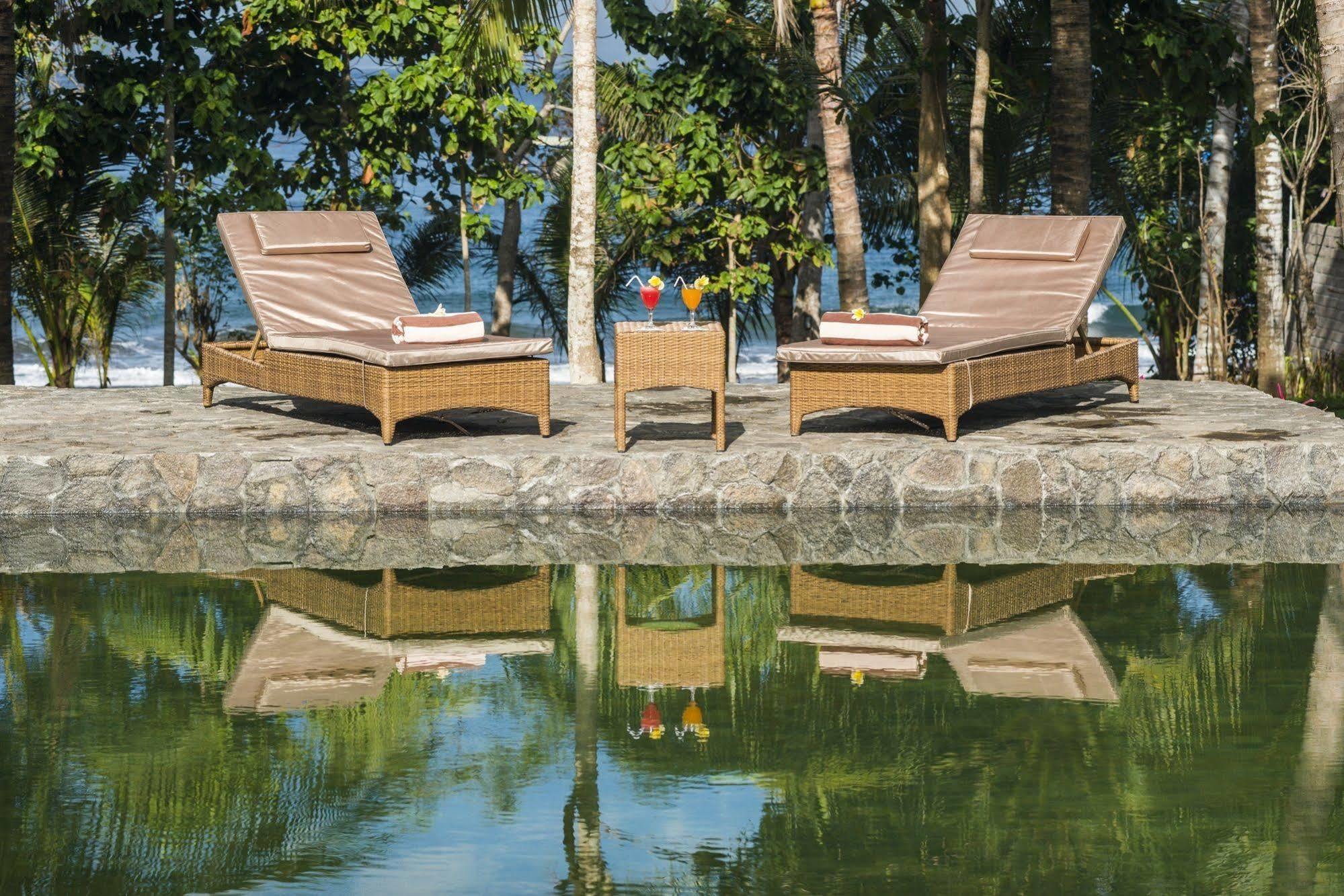 Melaya Estate By Lifestyleretreats Villa Penginuman Екстериор снимка